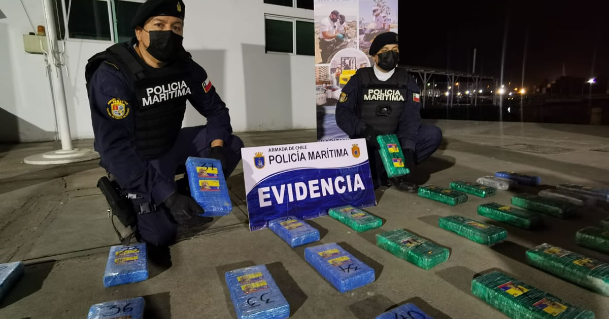 Armada de Chile sorprende a colombiano traficando drogas en la desembocadura del Río Loa