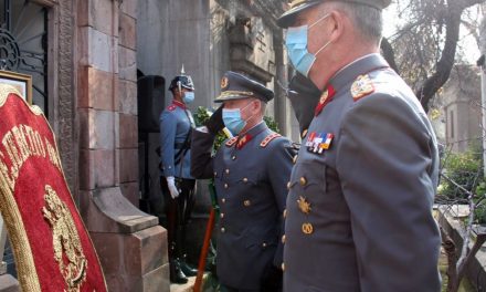 Ejército realizó homenaje al General de División Sofanor Parra