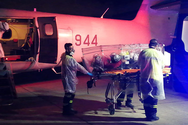 FUERZA AÉREA DE CHILE REALIZÓ EVACUACIÓN AEROMÉDICA NOCTURNA DE PACIENTE COVID-19 EN LA REGIÓN DE LOS LAGOS
