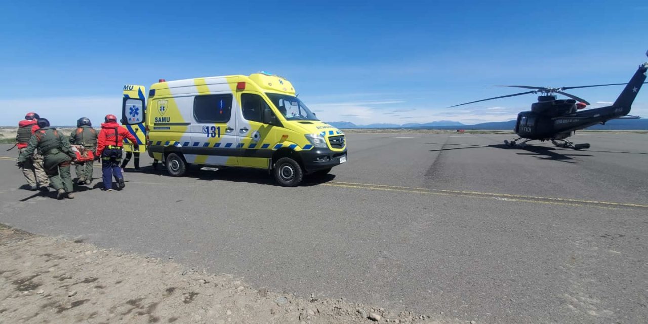 FACh realizó evacuación aeromédica desde Torres del Paine