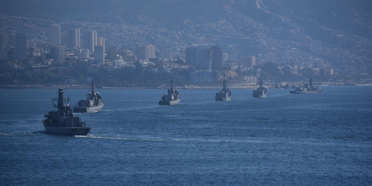 Escuadra Nacional realiza navegación costera al término del primer entrenamiento del 2024