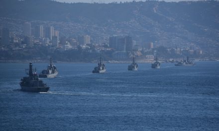 Escuadra Nacional realiza navegación costera al término del primer entrenamiento del 2024