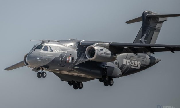 LLEGA A FIDAE 2026 EL GIGANTE KC-390 MILLENNIUM DE EMBRAER