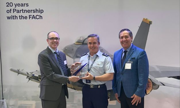 GE Aerospace celebra 20 años de colaboración con la Fuerza Aérea de Chile  en FIDAE 2026