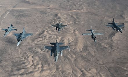 SALITRE 2026: AVIONES DE COMBATE INTEROPERAN EN EL DESIERTO DE ATACAMA